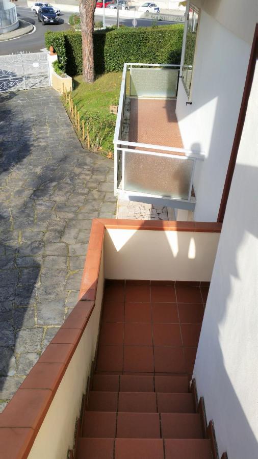 Happy King Appartement Lido di Camaiore Buitenkant foto